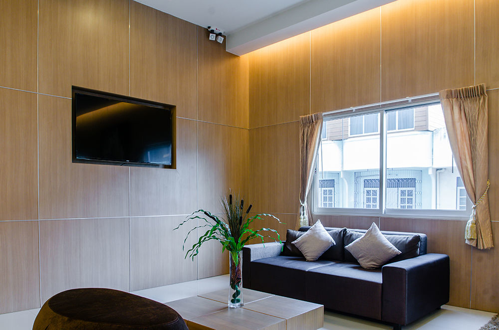 42C The Chic Hotel Nakhon Sawan Bagian luar foto